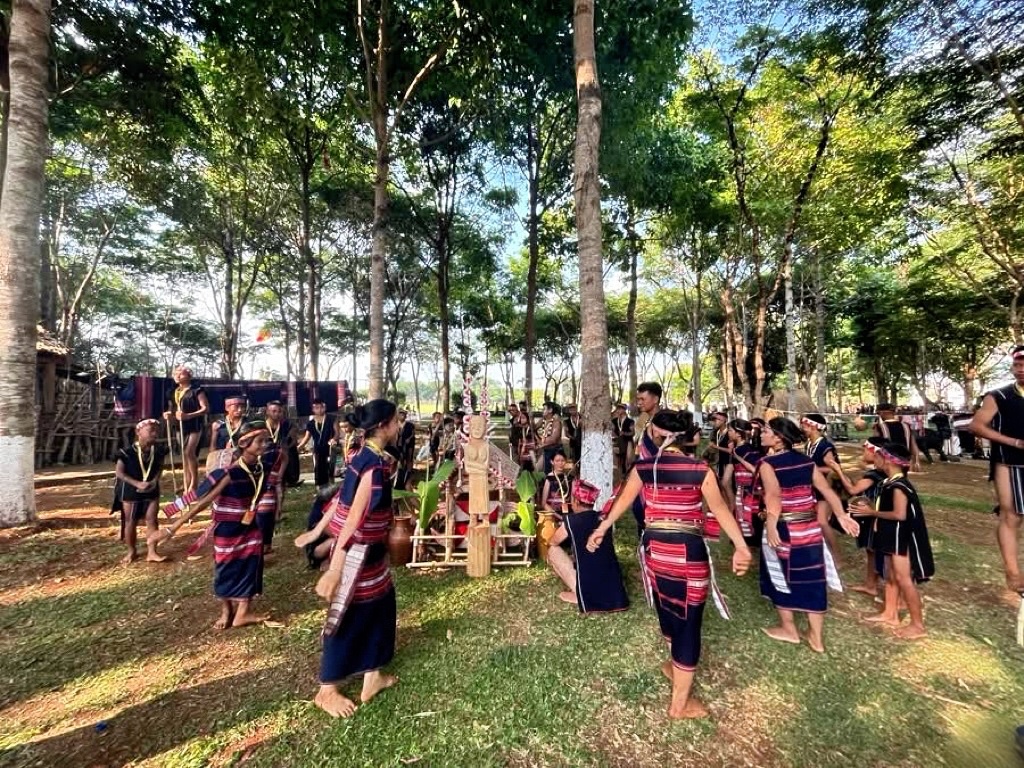 Tư vấn phát triển sản phẩm du lịch văn hóa